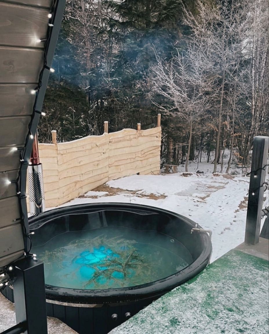 ФОТО · Чан уночі, пара на тлі зір